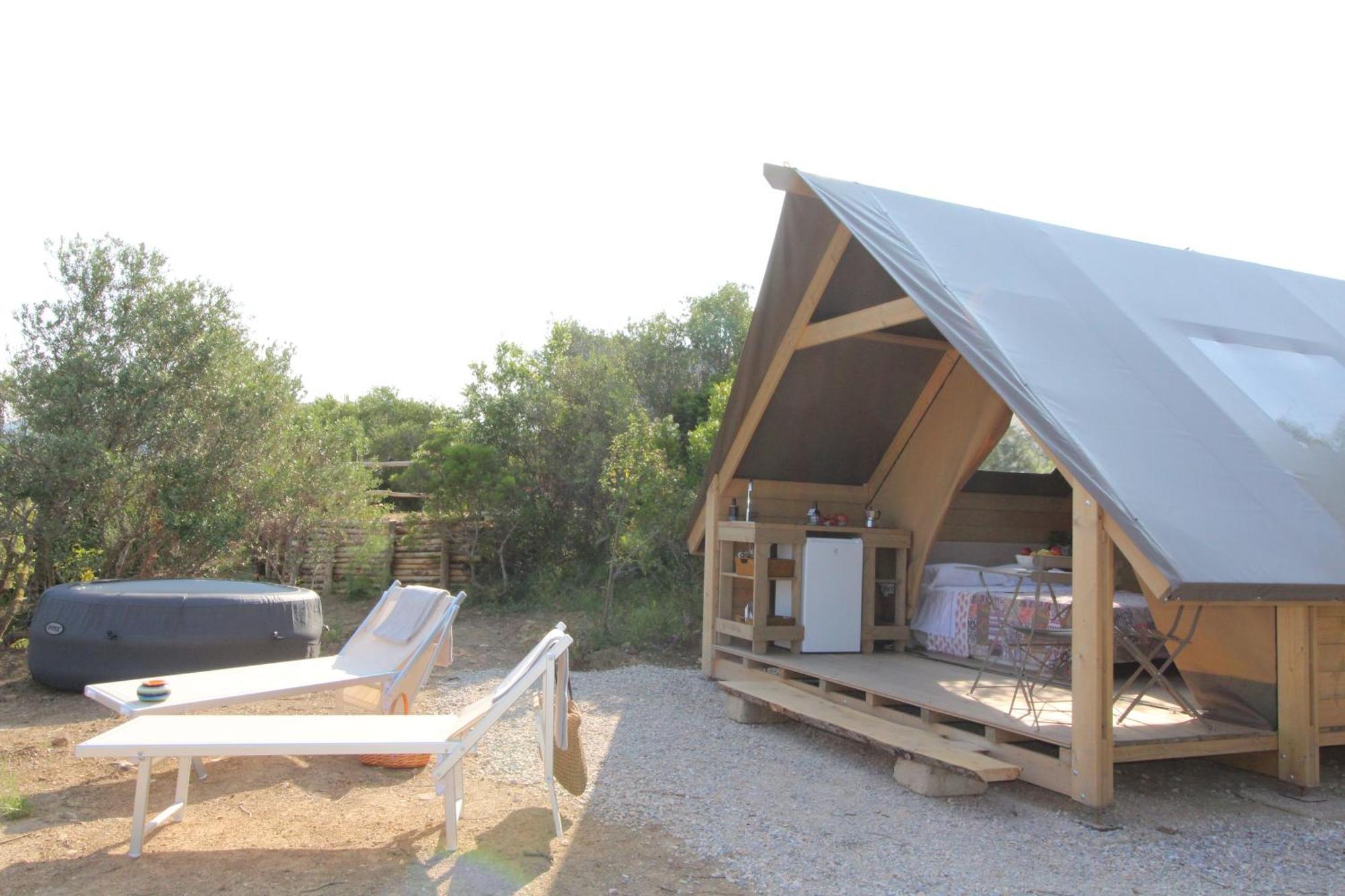Отель Glamping San Bart Сан-Винченцо Экстерьер фото